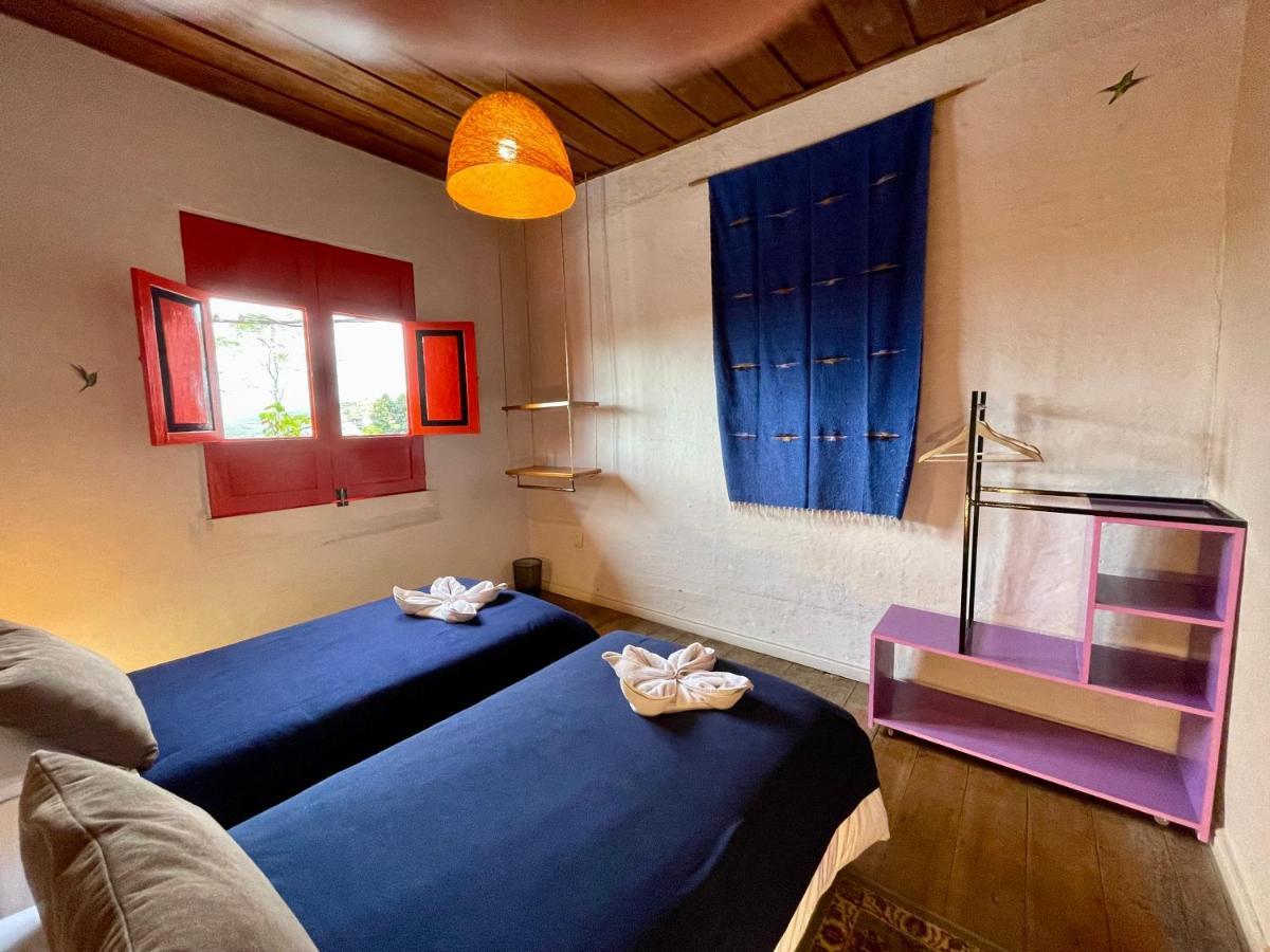 Hostal Tralala 萨兰托 外观 照片