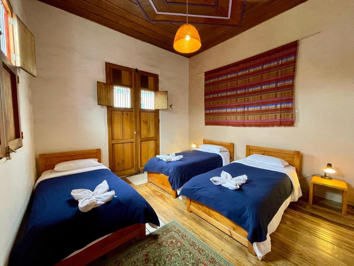 Hostal Tralala 萨兰托 外观 照片